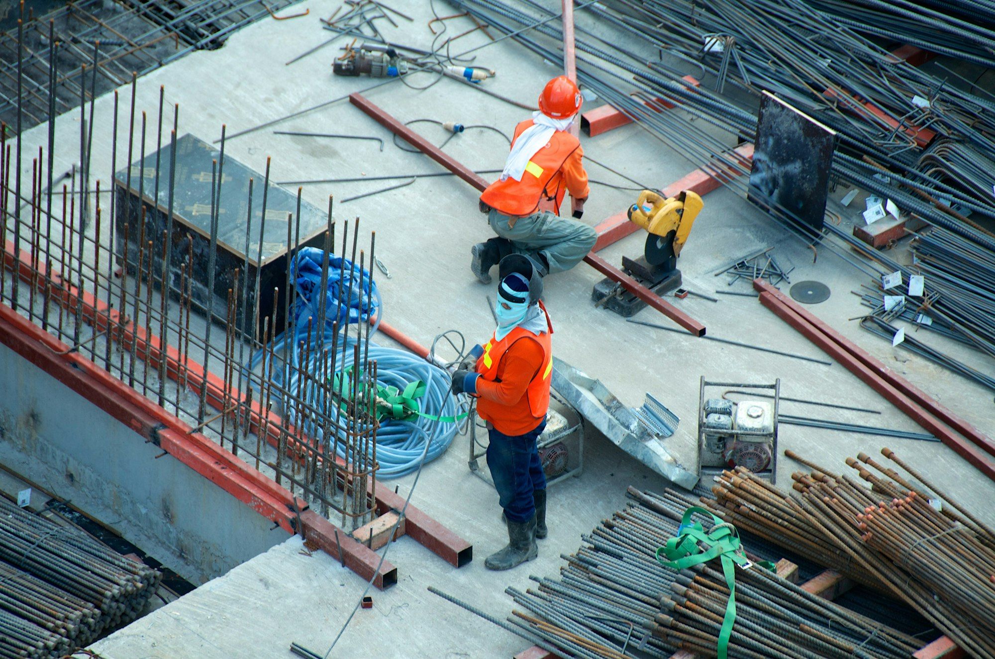 Crew tying rebar before a concrete pour